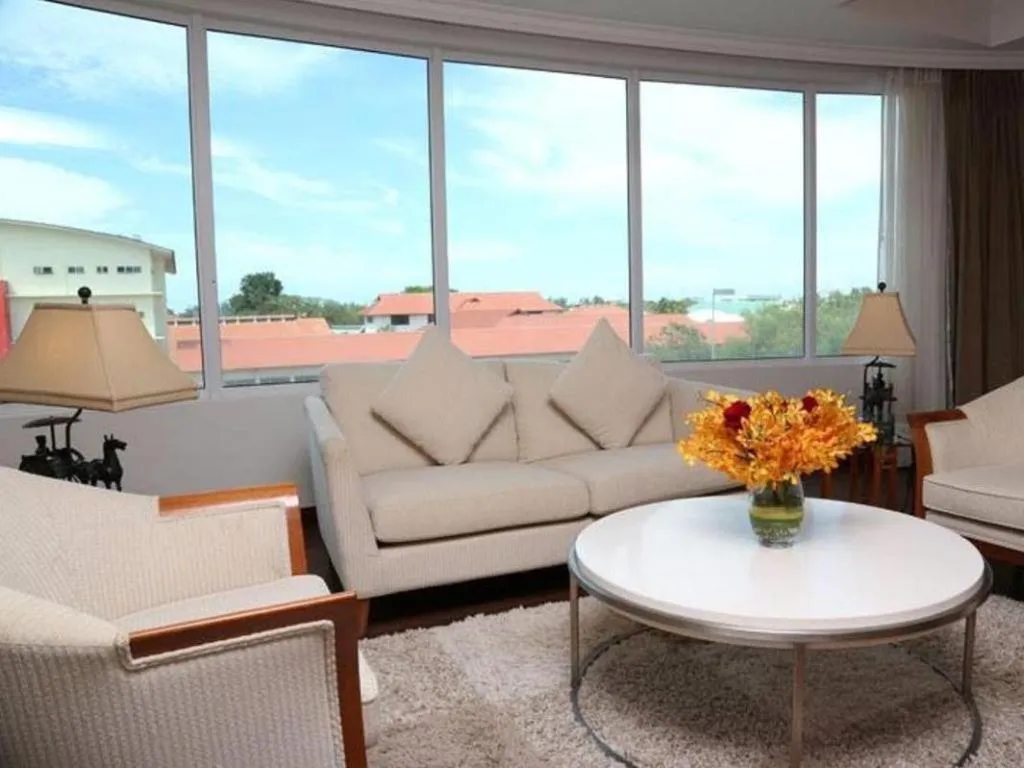 Plaza Sutera Biru Hotel