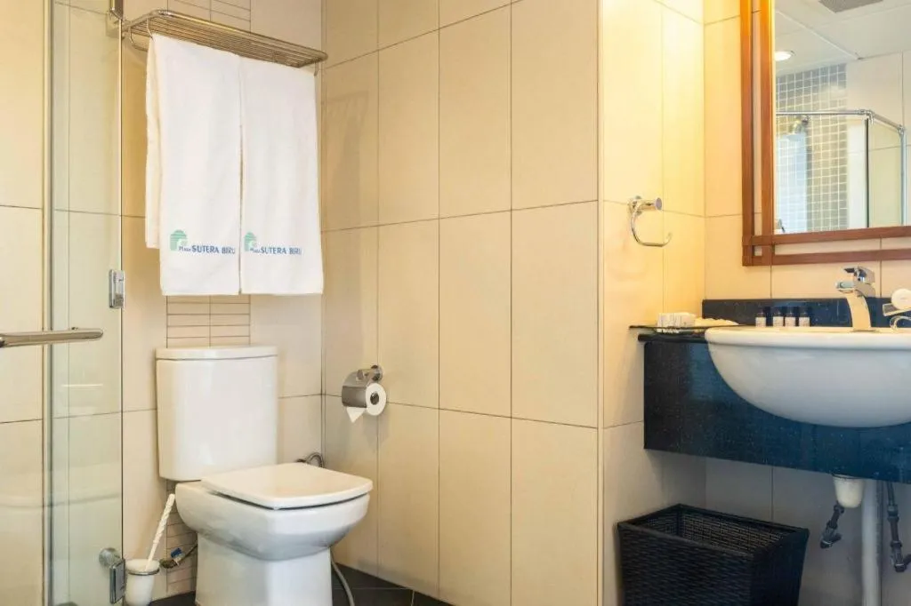 Plaza Sutera Biru Hotel