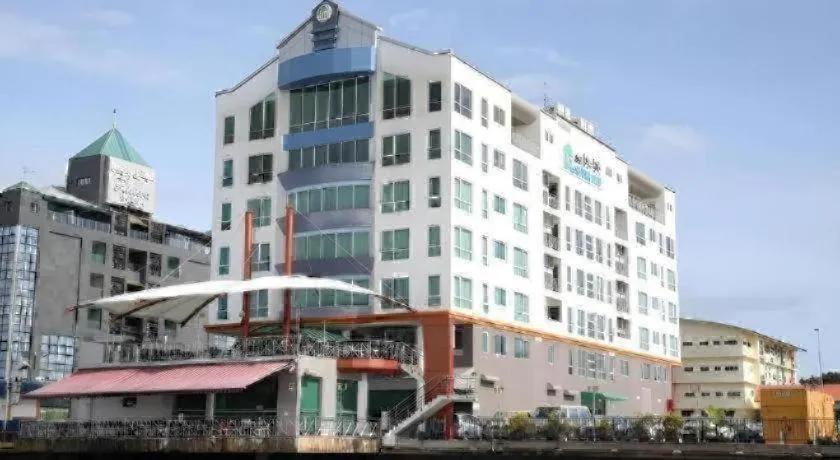 Plaza Sutera Biru Hotel