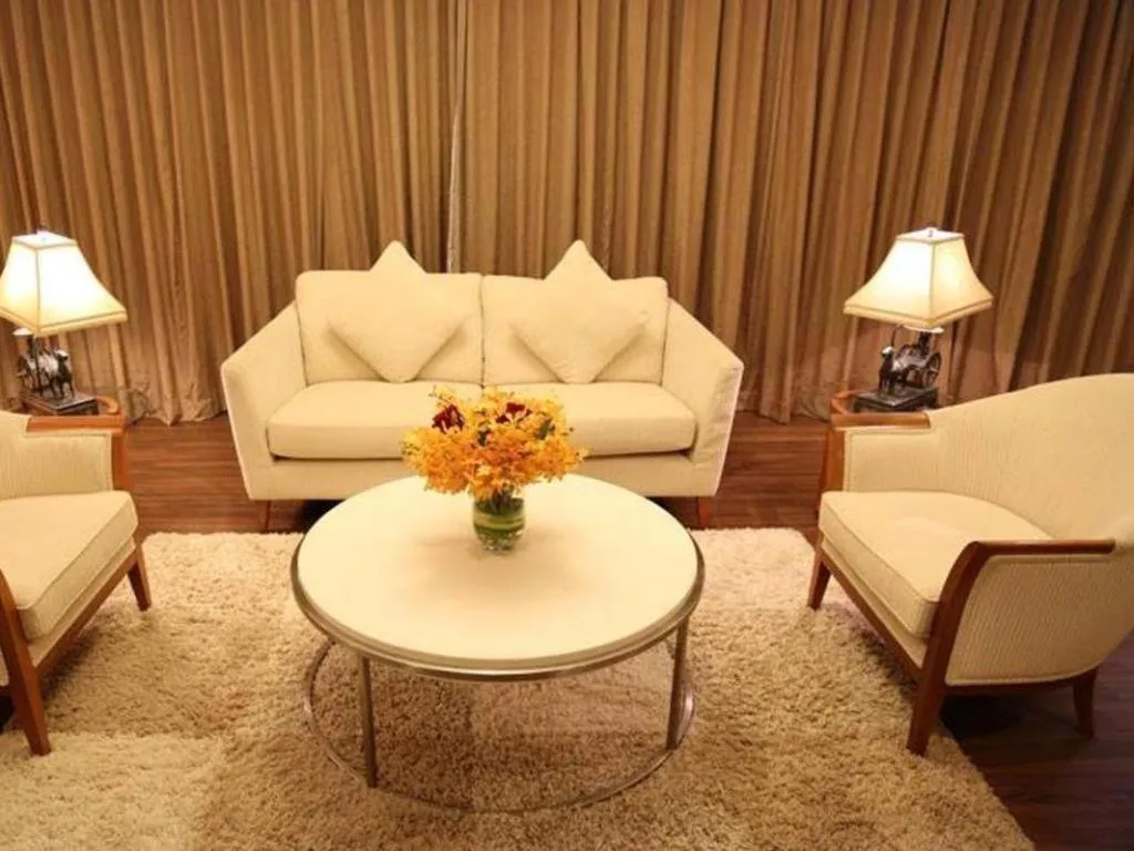 Plaza Sutera Biru Hotel