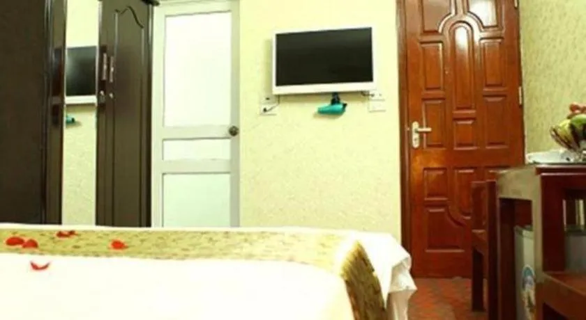 Bed in Canh Dieu Mountain Hotel