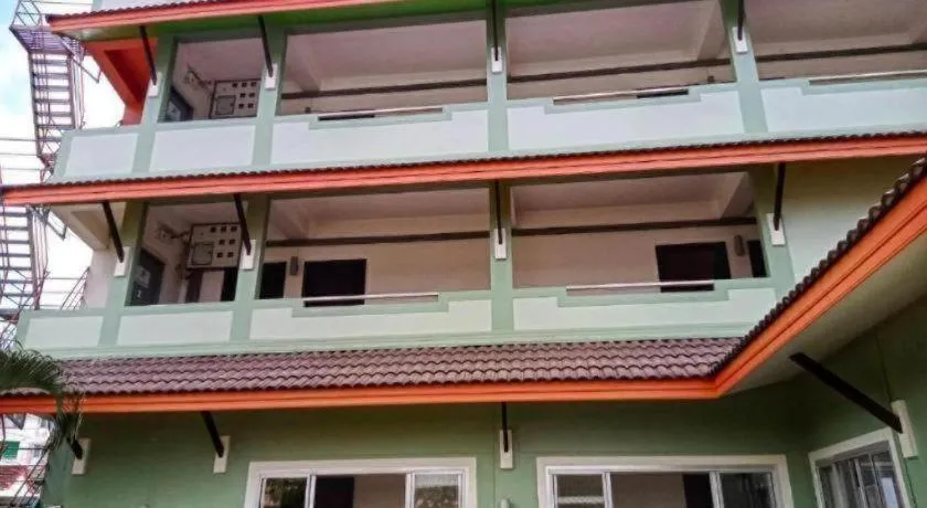 22 Seasons Hotel