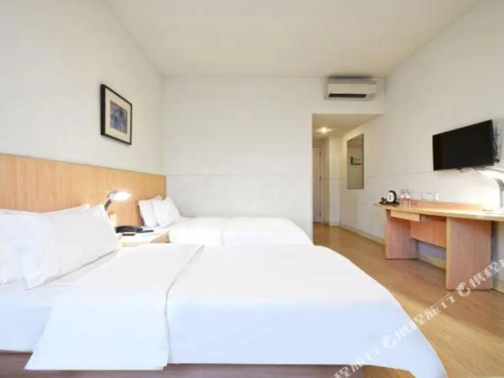 Bed in Jinjiang Inn E'ling Cultural and Creative Second Factory