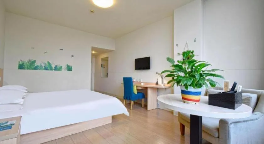 Bed in Jinjiang Inn E'ling Cultural and Creative Second Factory