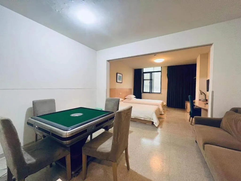 Bed in Jinjiang Inn E'ling Cultural and Creative Second Factory