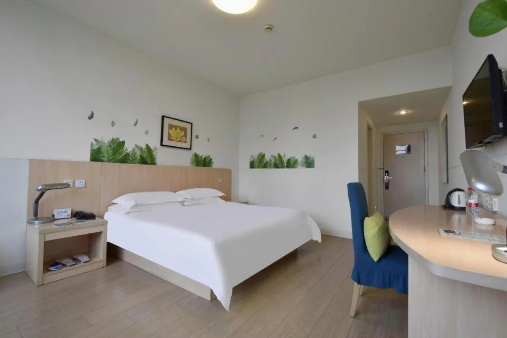 Bed in Jinjiang Inn E'ling Cultural and Creative Second Factory