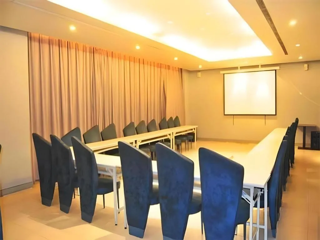 Jinjiang Inn E'ling Cultural and Creative Second Factory