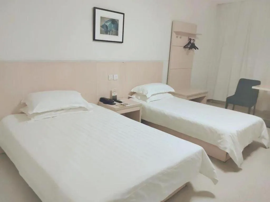 Bed in Jinjiang Inn E'ling Cultural and Creative Second Factory