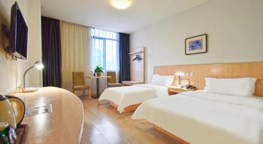 Bed in Jinjiang Inn E'ling Cultural and Creative Second Factory