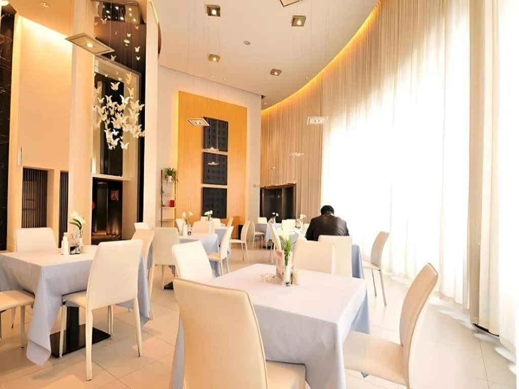 Magnotel Ningbo Tianyi Plaza Railway Station