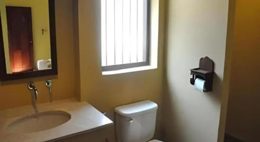 Baan Lapoon Hotel Baan Lapoon Hotel