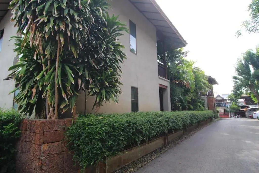 Baan Lapoon Hotel Baan Lapoon Hotel