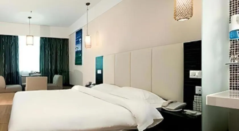 Bed in Orient Sunseed Hotel Airport Branch