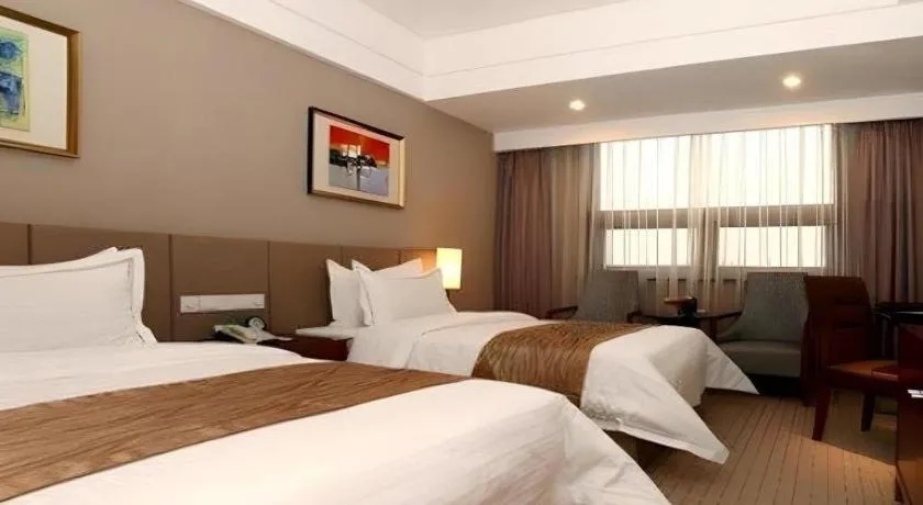 Bed in Jinan Blue Horizon Hotel Shizhong