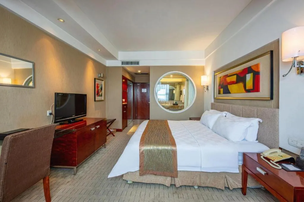 Bed in Jinan Blue Horizon Hotel Shizhong