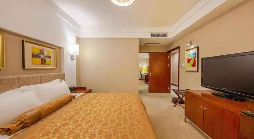 Bed in Jinan Blue Horizon Hotel Shizhong