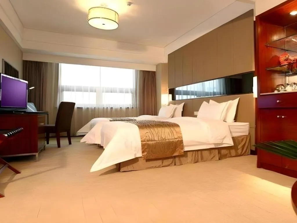 Bed in Jinan Blue Horizon Hotel Shizhong