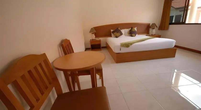 Bed in Golden Land Hotel