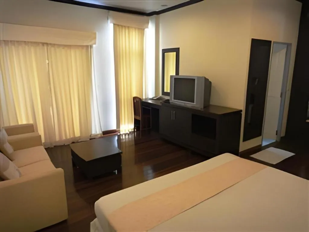 Bed in Kasem Garden Hotel Surin