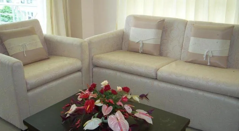 Kasem Garden Hotel Surin