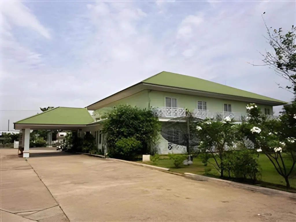 Kasem Garden Hotel Surin