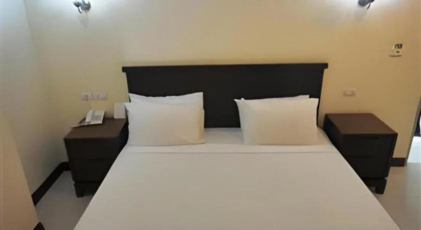 Bed in Kasem Garden Hotel Surin