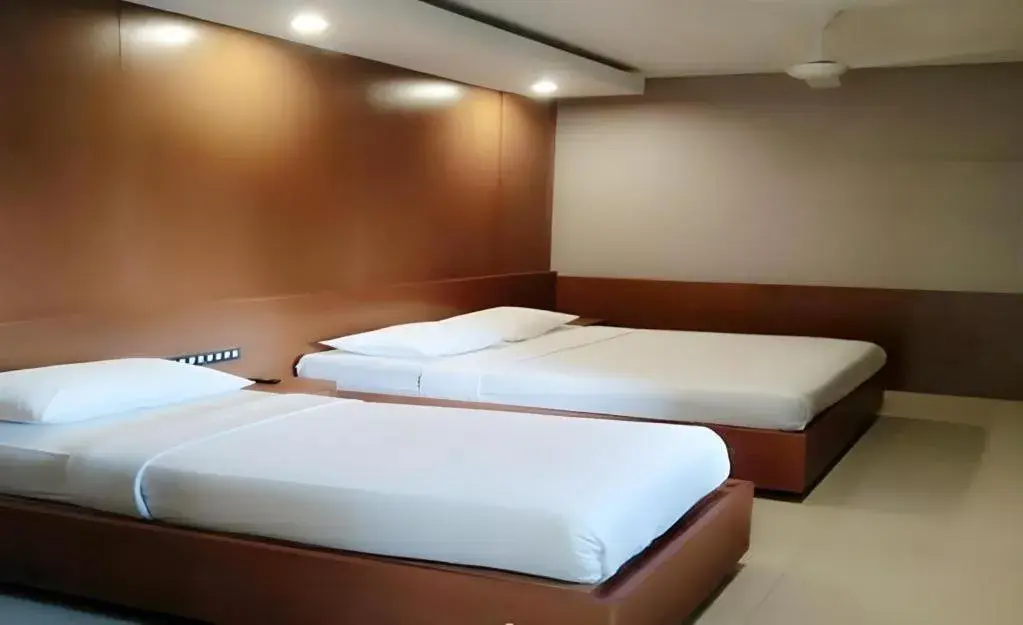 Bed in Hotel Bintang Tawangmangu Bed in Hotel Bintang Tawangmangu