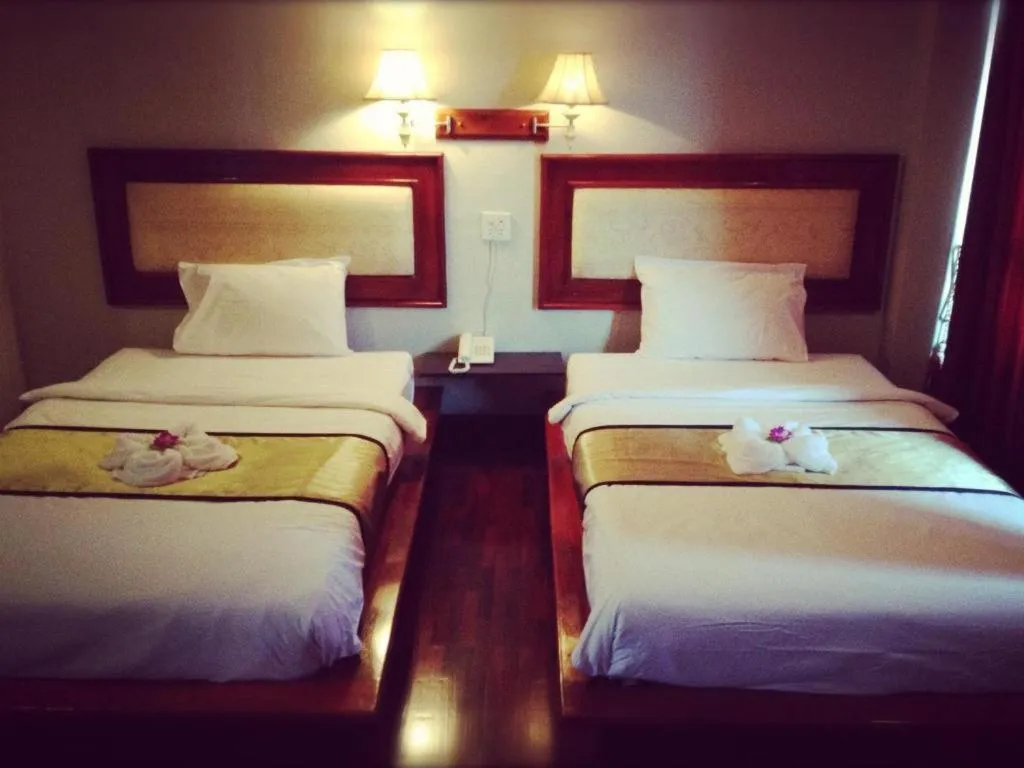 Bed in Cheuang Vanavong 2