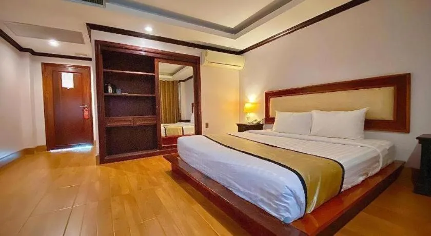Bed in Cheuang Vanavong 2