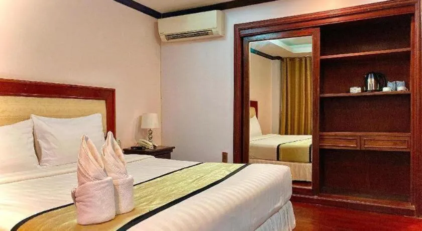 Bed in Cheuang Vanavong 2