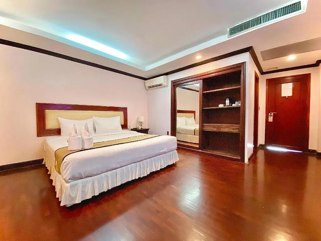 Bed in Cheuang Vanavong 2