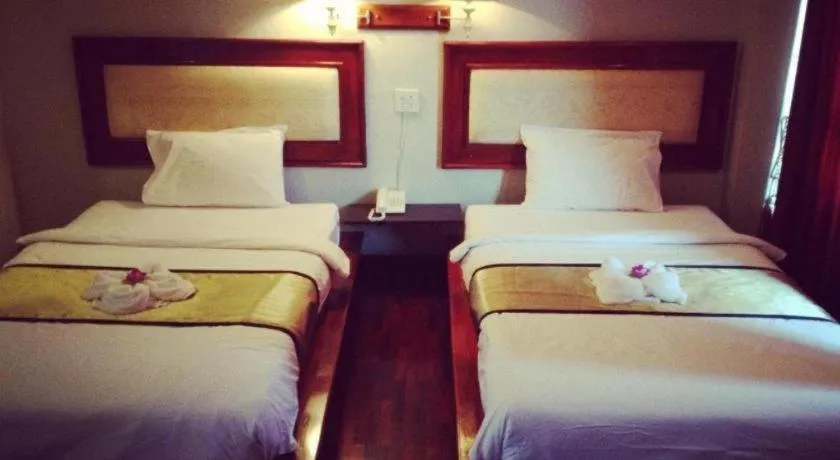 Bed in Cheuang Vanavong 2