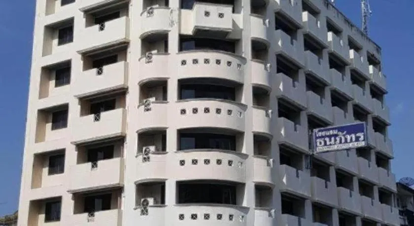 Tanaphat Hatyai Hotel