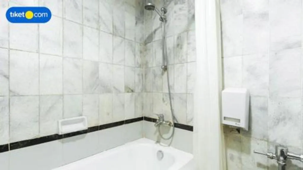 Danau Toba Hotel International