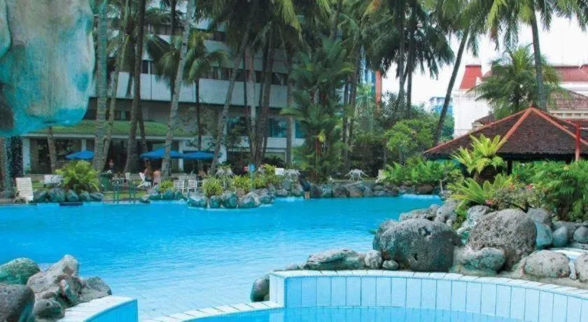 Danau Toba Hotel International