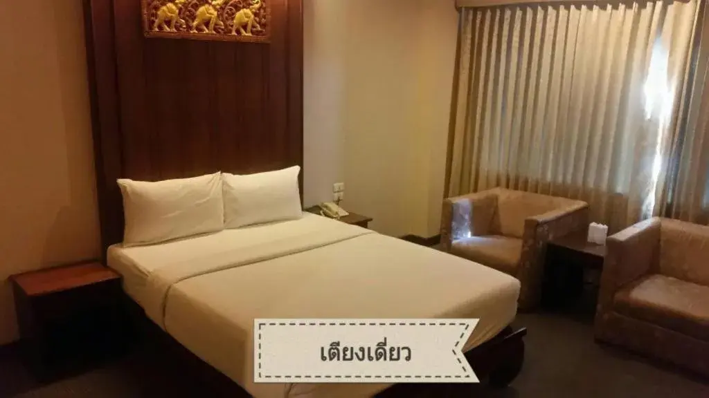 Bed in Sri U-Thong Grand Hotel Bed in Sri U-Thong Grand Hotel