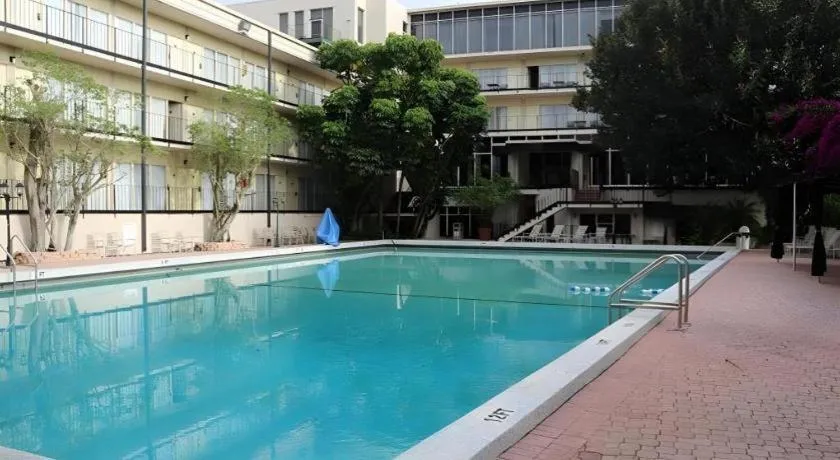 Magnuson Grand Conference Hotel