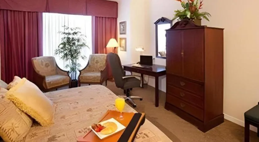 Magnuson Grand Conference Hotel