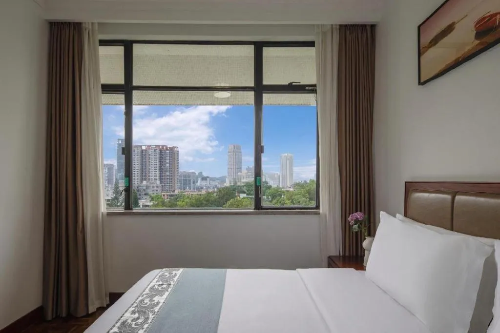 Bed in Nanhai Oil Hotel