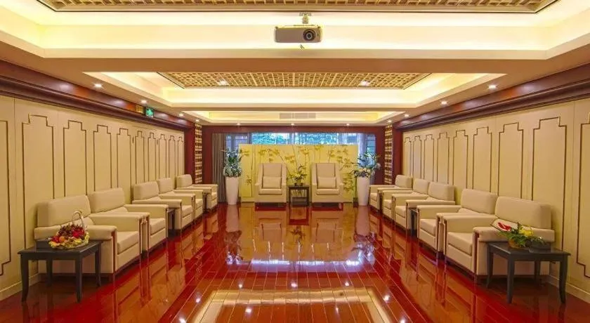Nanhai Oil Hotel