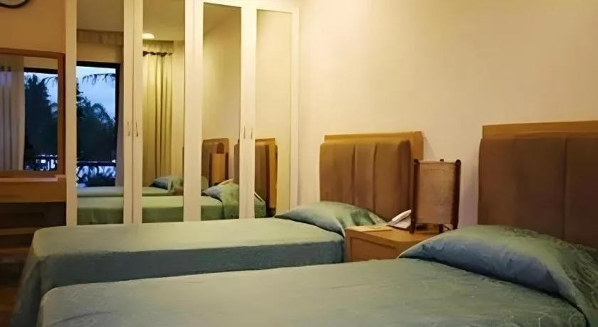 Bed in Bayfront Hotel Subic