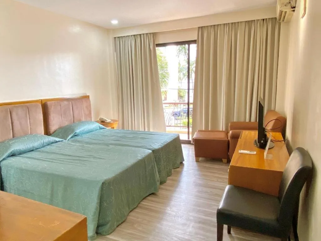 Bed in Bayfront Hotel Subic