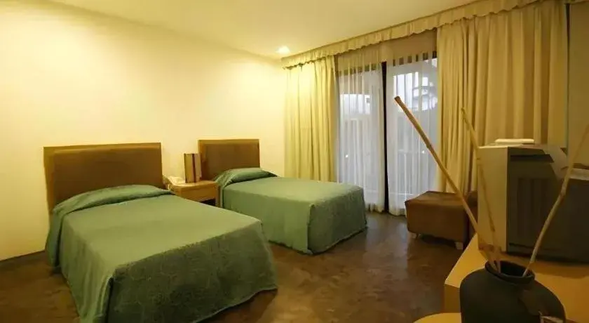 Bed in Bayfront Hotel Subic Bed in Bayfront Hotel Subic