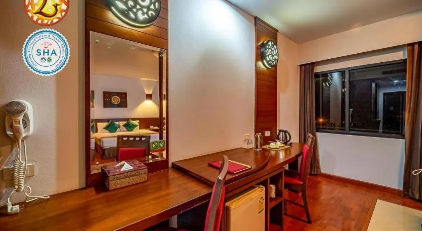 The Ligor City Hotel