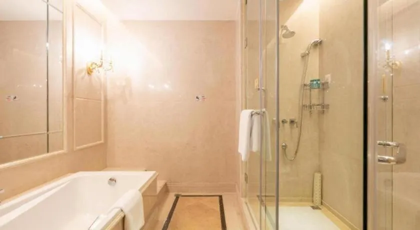 Jiande Peninsula Kaihao Hotel