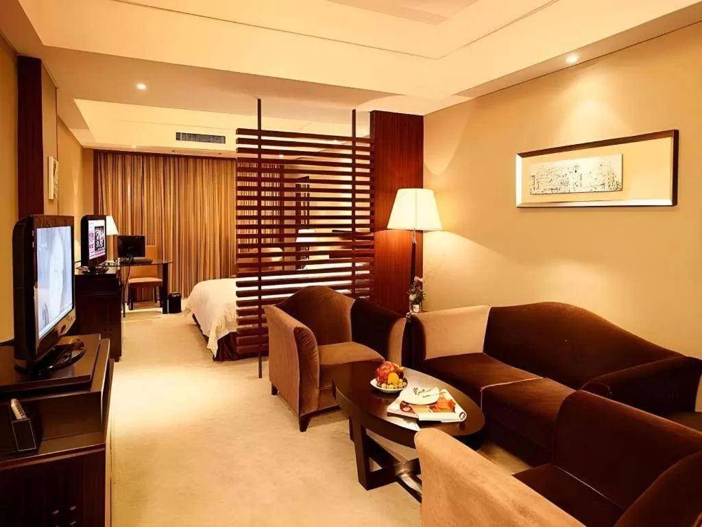 Jiande Peninsula Kaihao Hotel