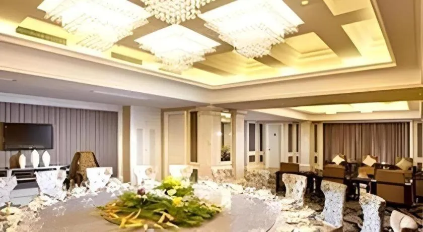 Jiande Peninsula Kaihao Hotel