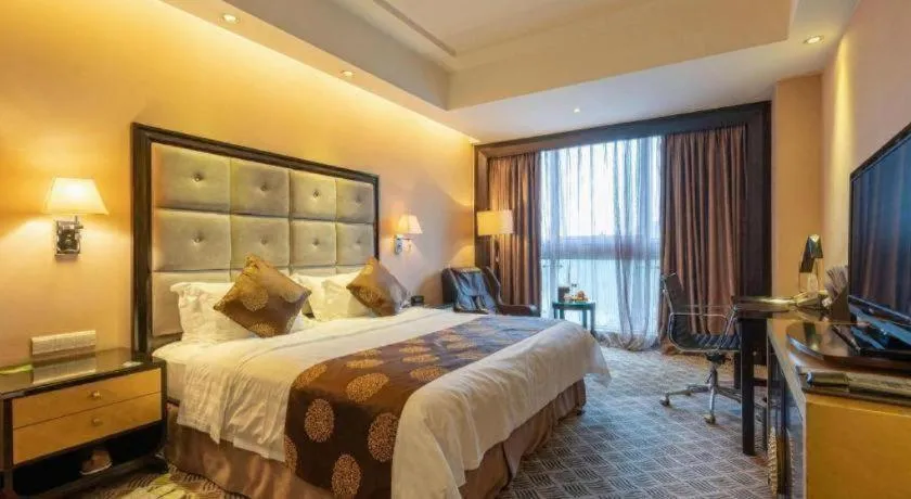 Bed in Jiande Peninsula Kaihao Hotel