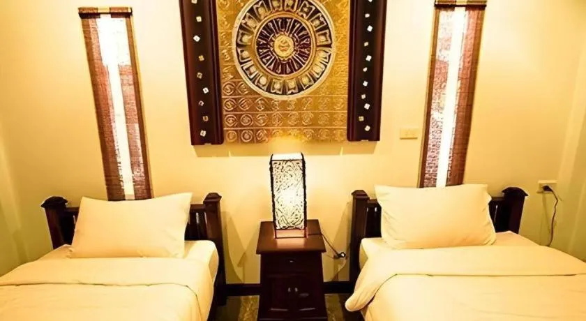 Bed in Monn Phu Phrai