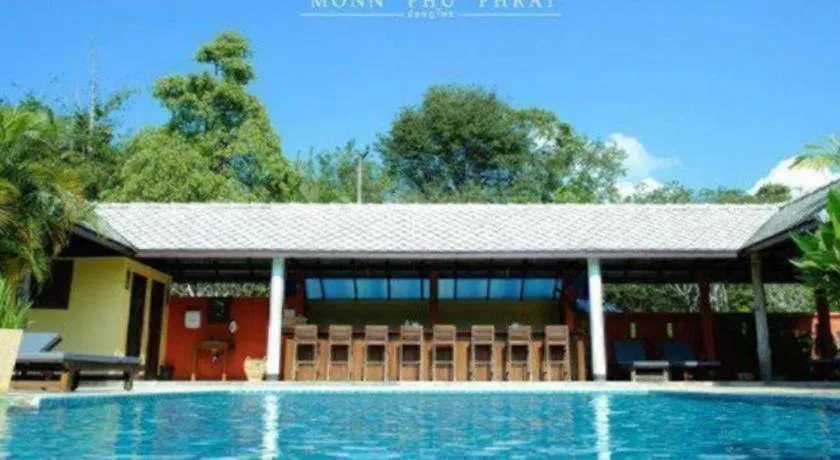 Monn Phu Phrai